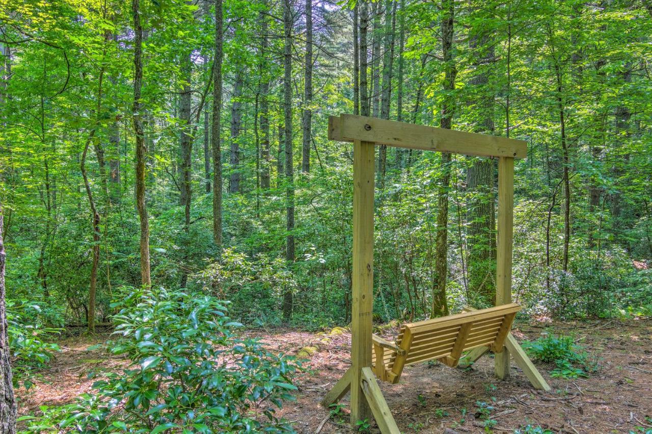 Rustic Hendersonville Farm Studio With Private Deck Exterior photo